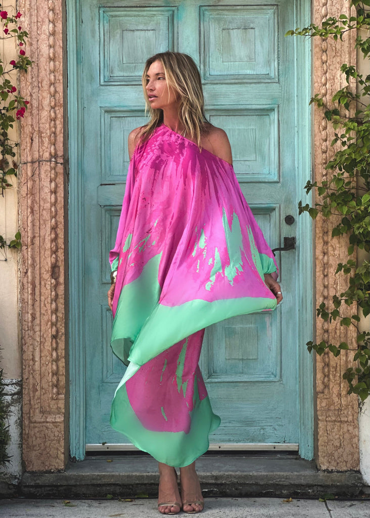 RiRi Kaftan Magenta Hibiscus